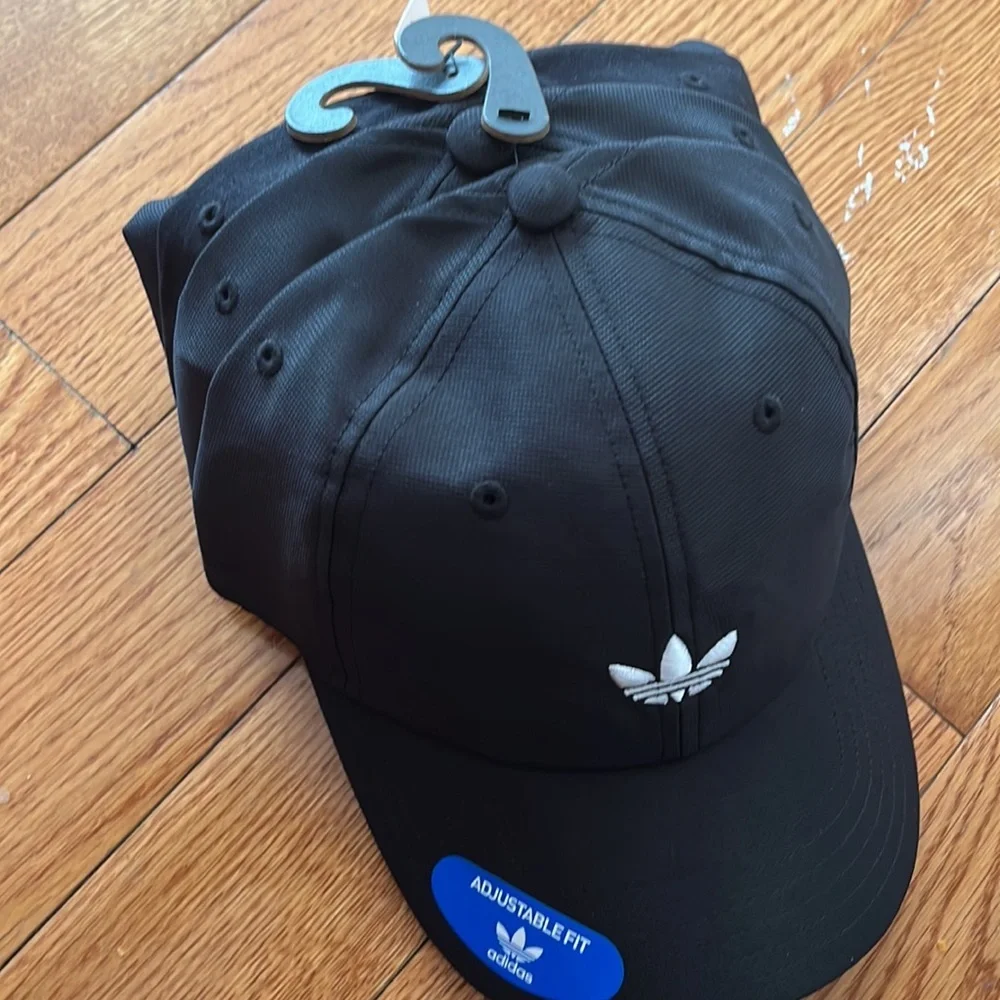 Adidas hat - Picture 2 of 5